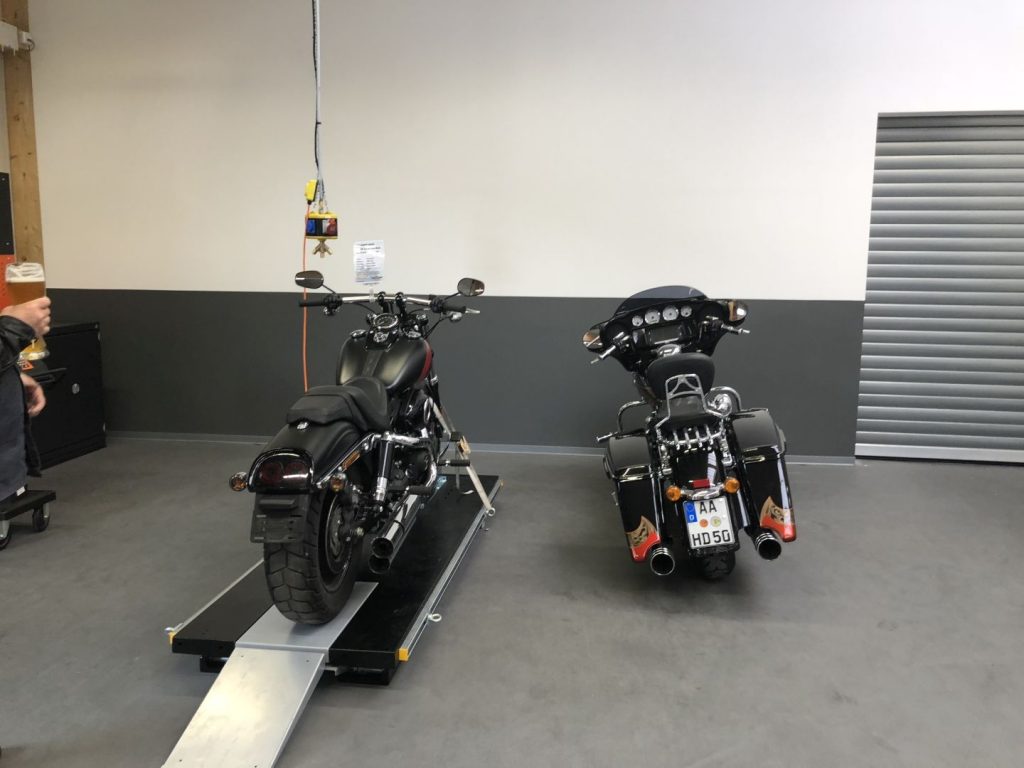 Auch eine Werkstatt gehört zu neuen Harley-Davidson Store in Schwäbisch Gmünd (1)